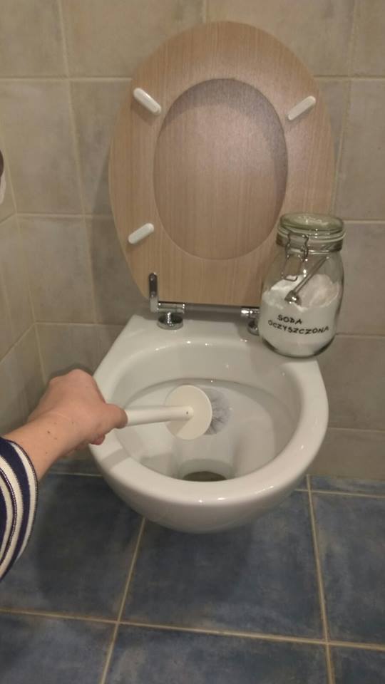 31398122_268304300377129_4277560442089373696_n